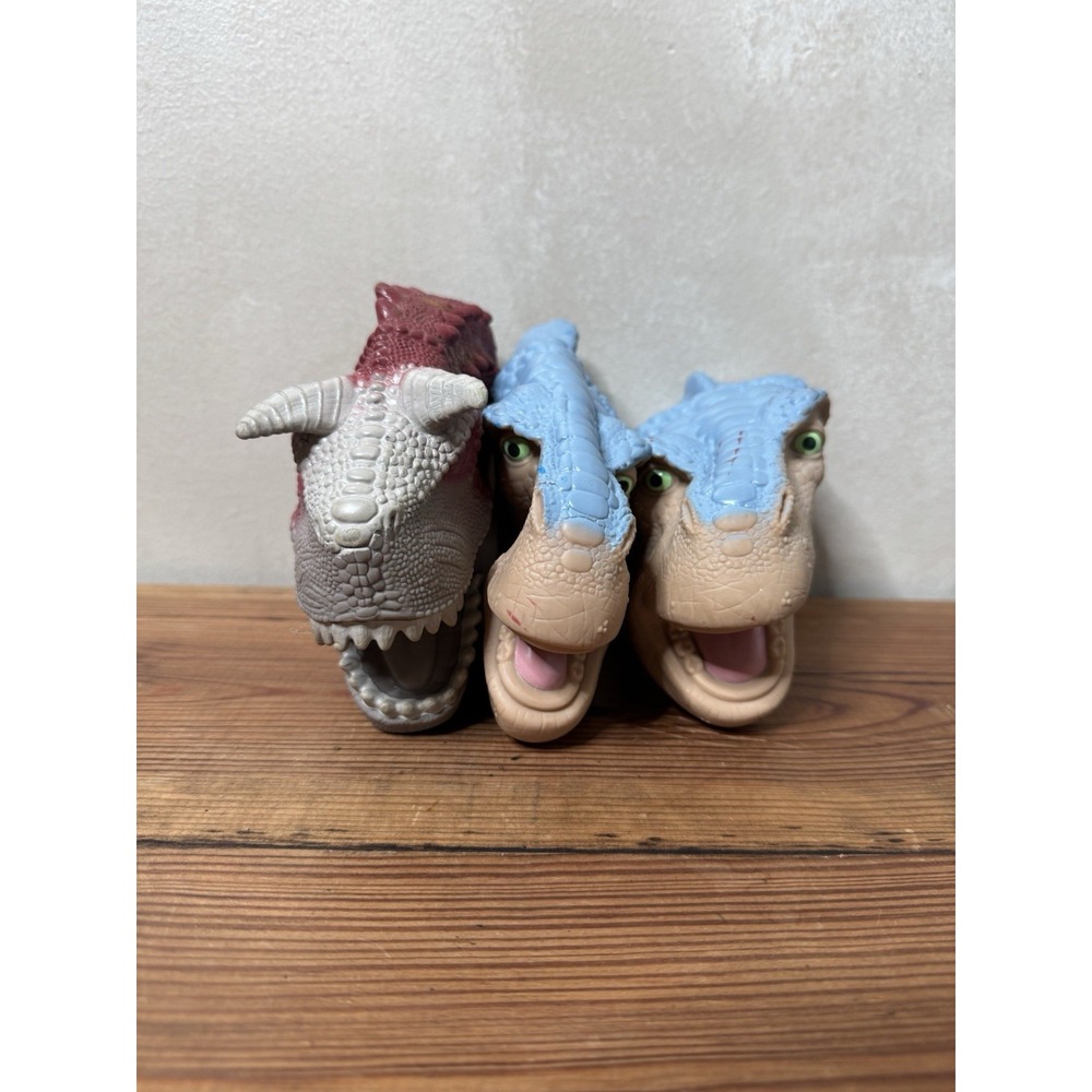 Vintage 2000 McDonalds Disney Dinosaur Movie Hand Puppets Lot Carnotaurus Neera
